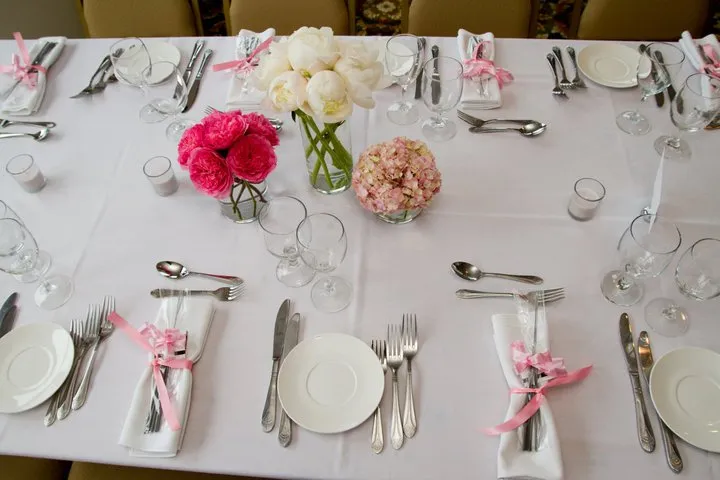 254652_121127927984618_6254184_n